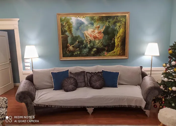 Olive Tree ティラナ