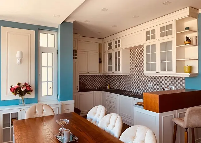 Olive Tree Apartment *